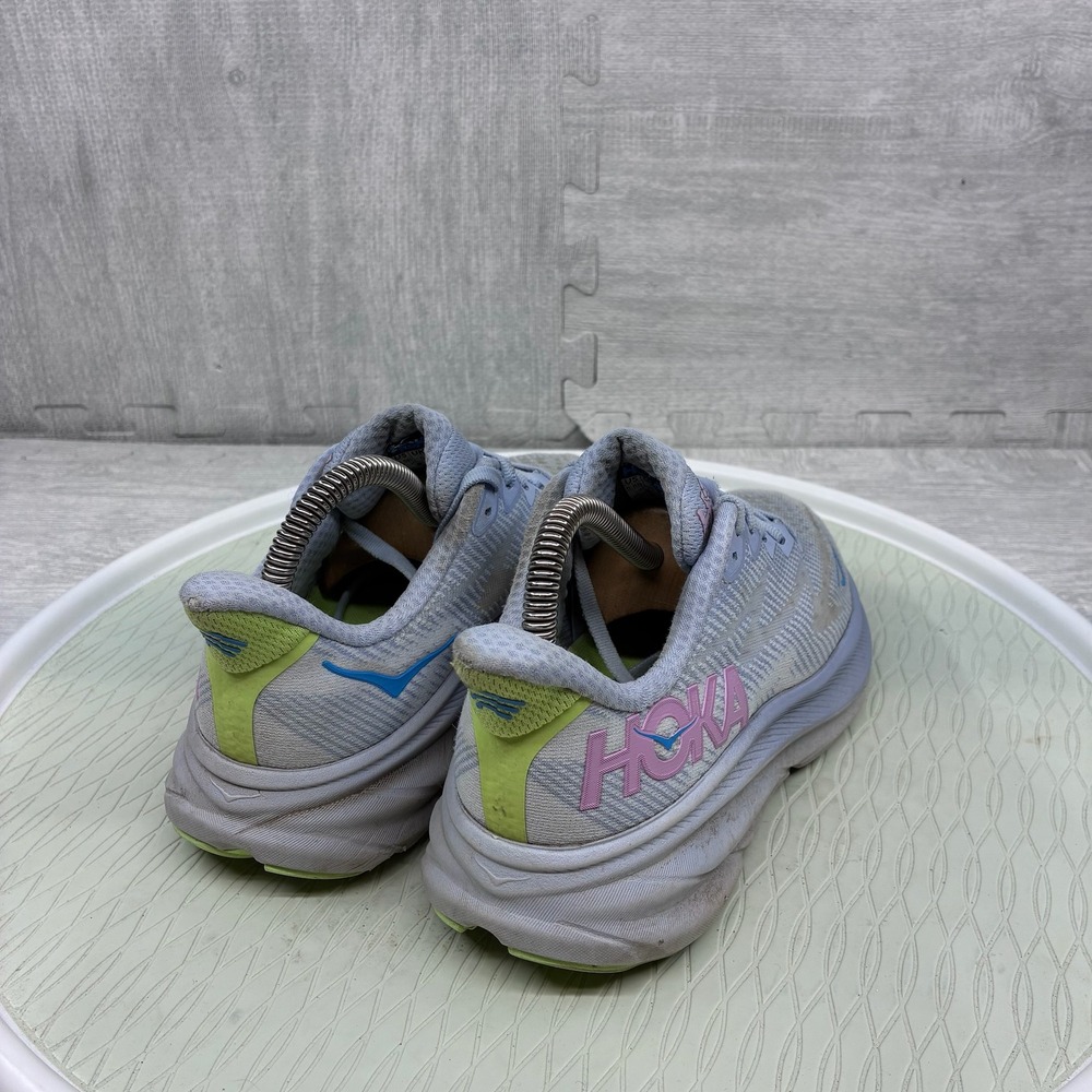 Hoka Clifton 9 Running Shoes Women's 6.5 Grey Pink Blue Low Top Sneakers 1127896 - Picture 4 of 7